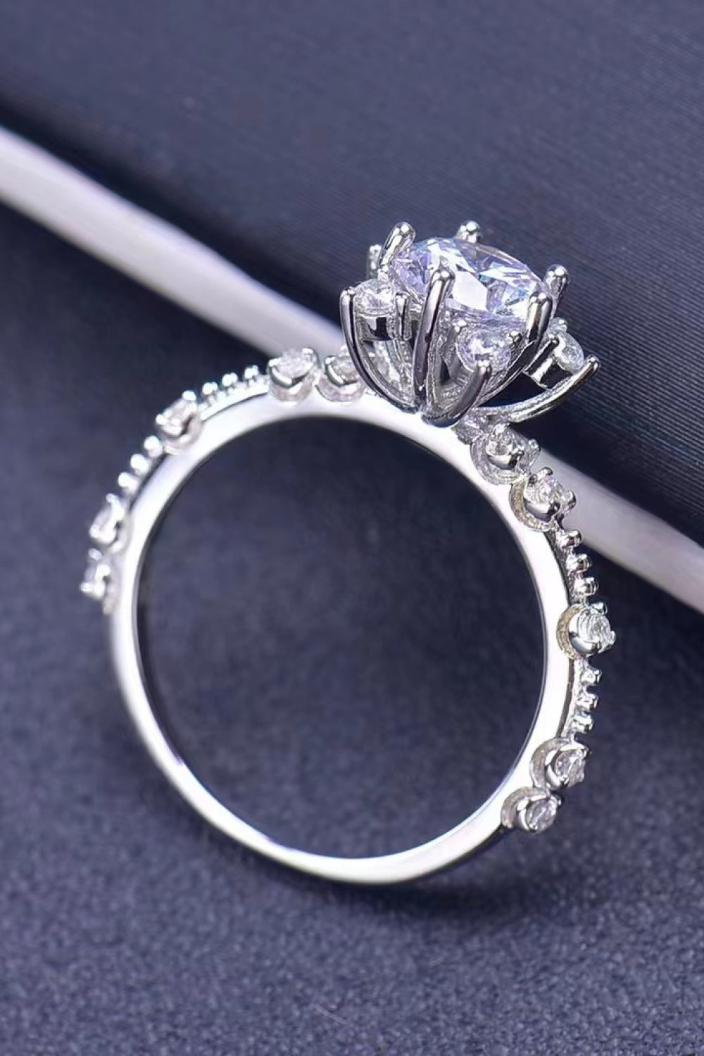 *APP EXCLUSIVE* 1 Carat Moissanite 6-Prong Ring