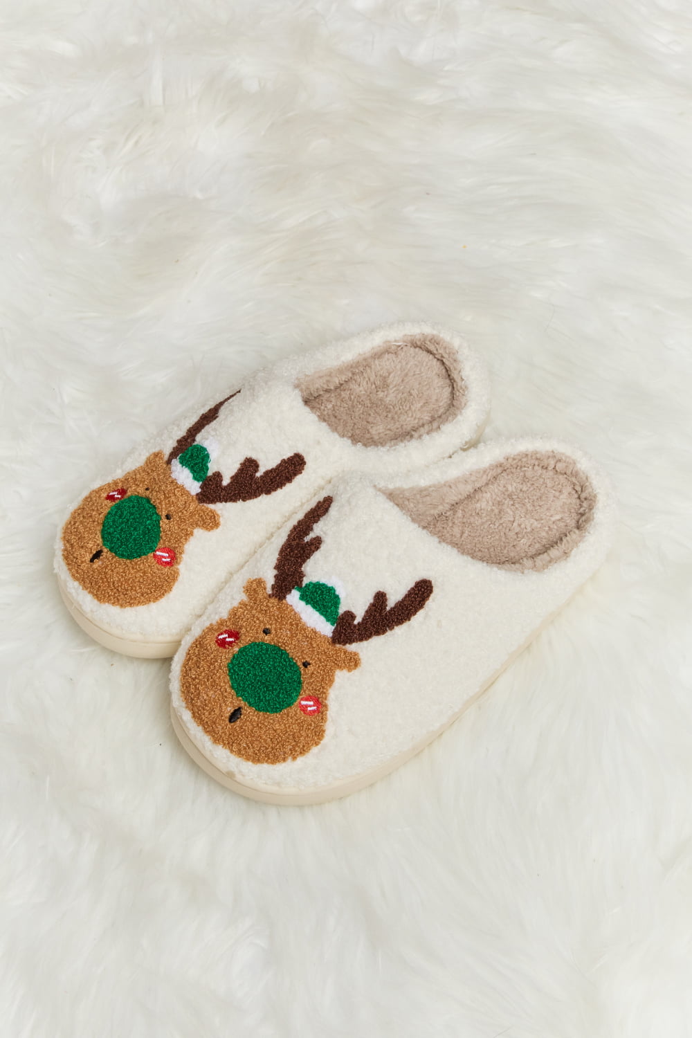 *APP EXCLUSIVE* Rudolph Plush Slide Slippers