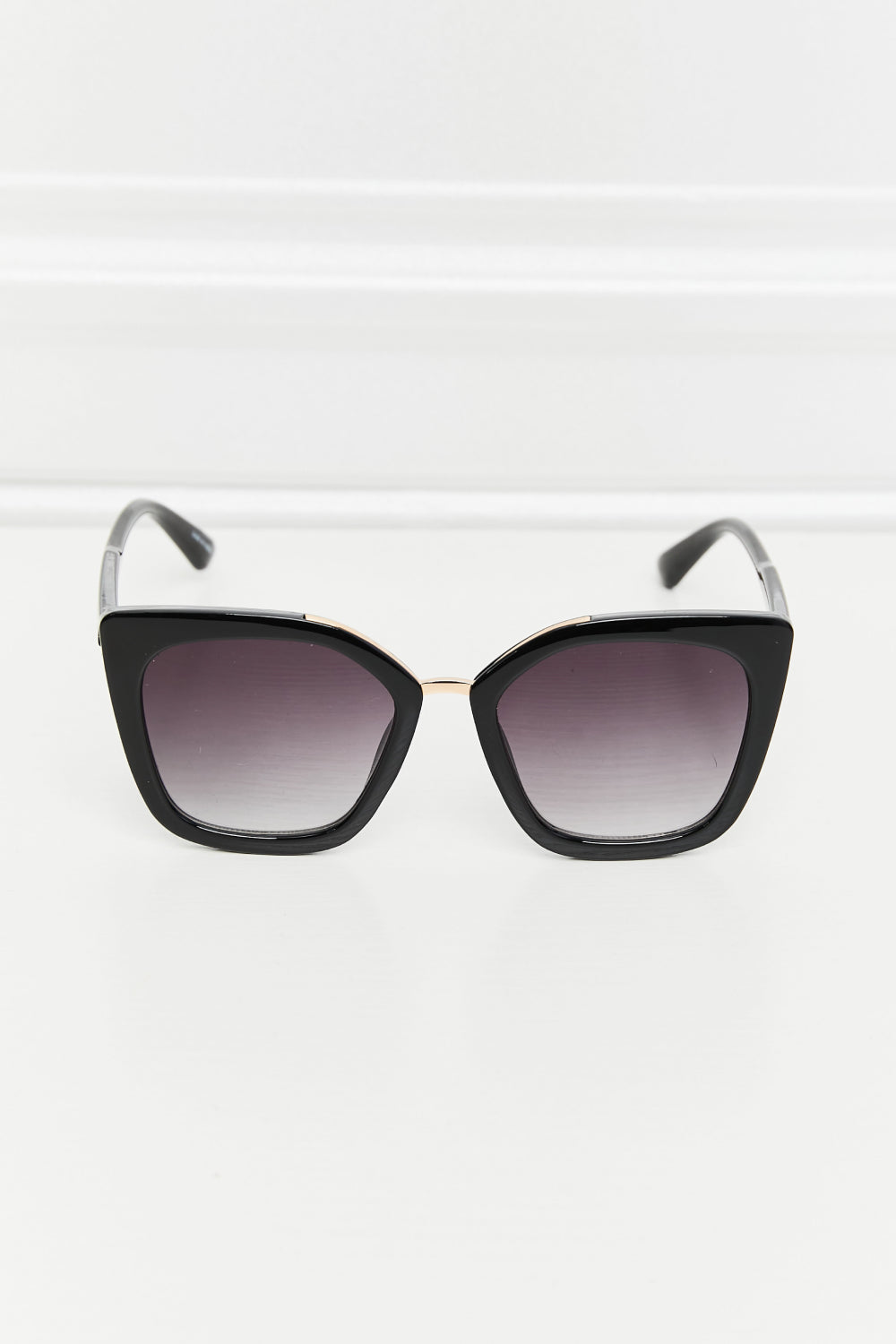 *APP EXCLUSIVE* Cat Eye Full Rim Polycarbonate Sunglasses