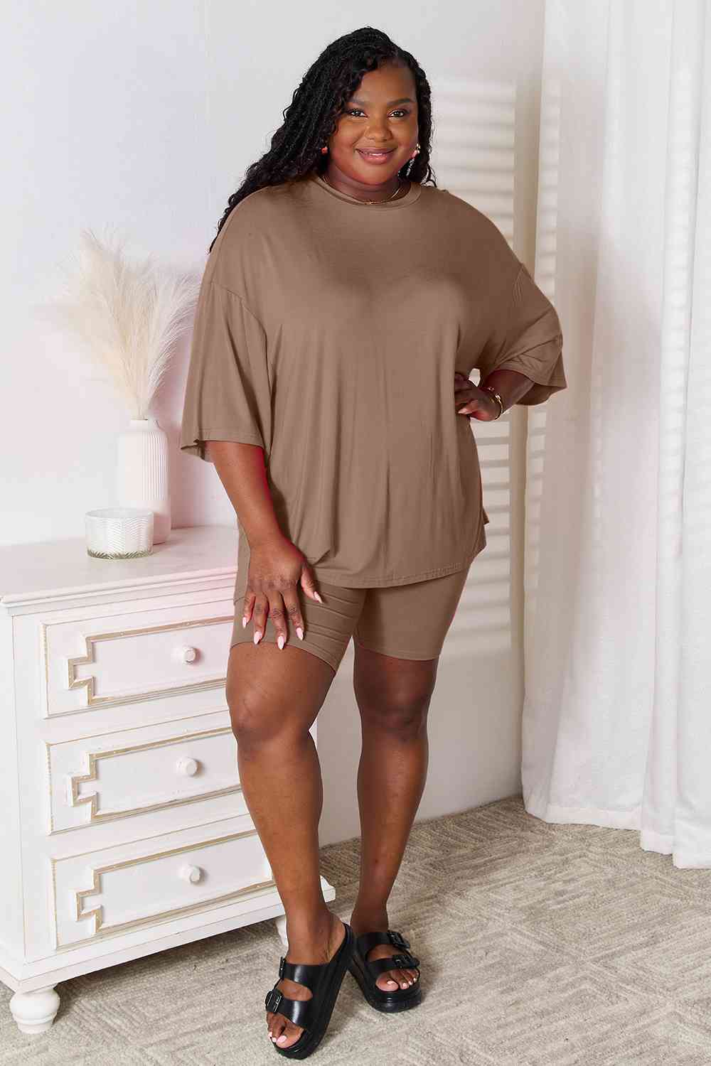 *APP EXCLUSIVE*x Soft Rayon Three-Quarter Sleeve Top and Shorts Set