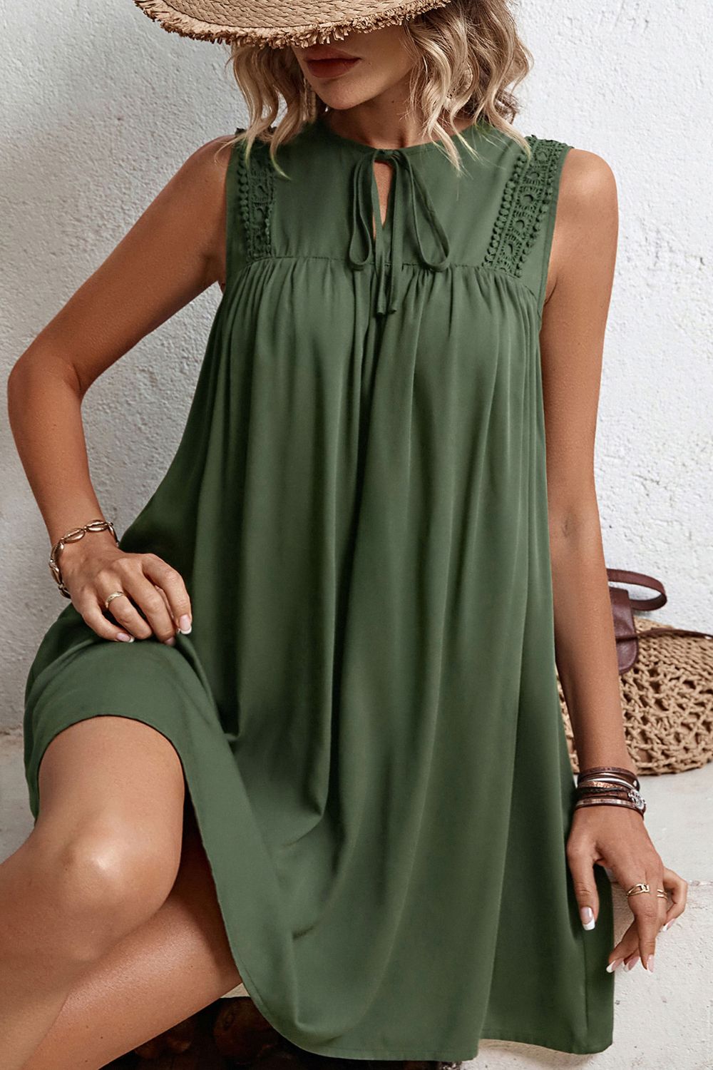 *APP EXCLUSIVE* Crochet Detail Sleeveless Dress