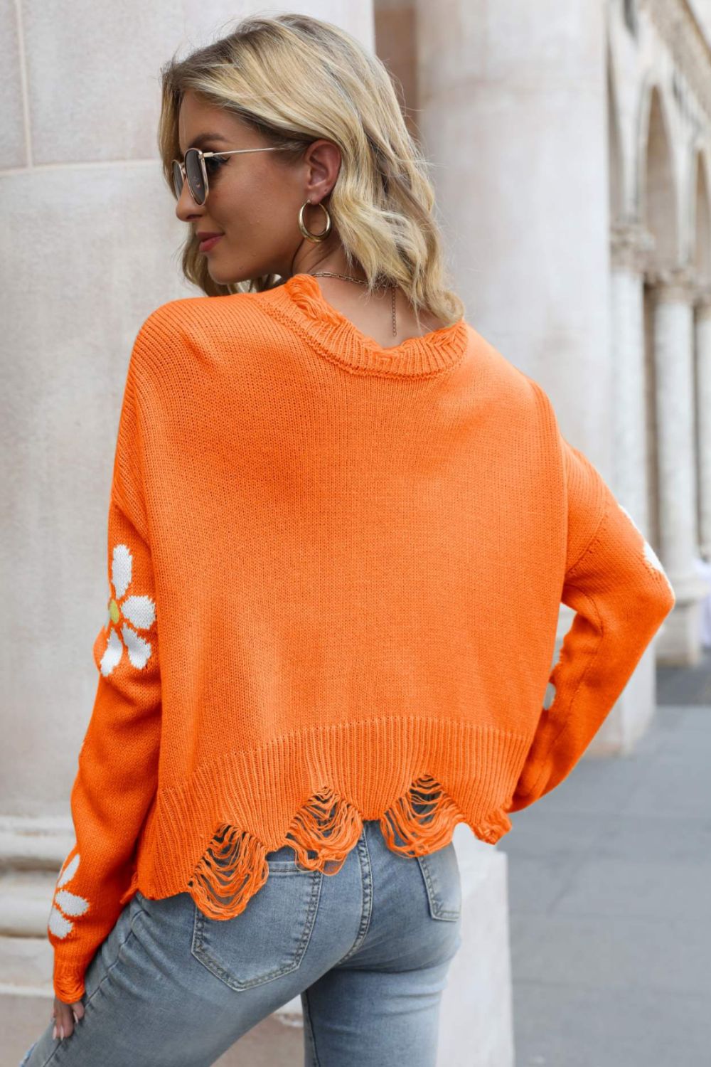 *App Exclusive* Flower Distressed Ribbed Trim Sweater