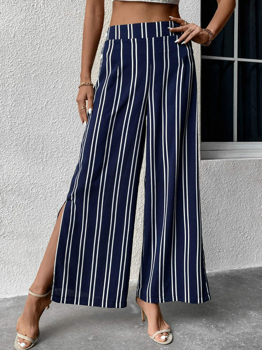 *App Exclusive* Striped Slit Wide Leg Pants