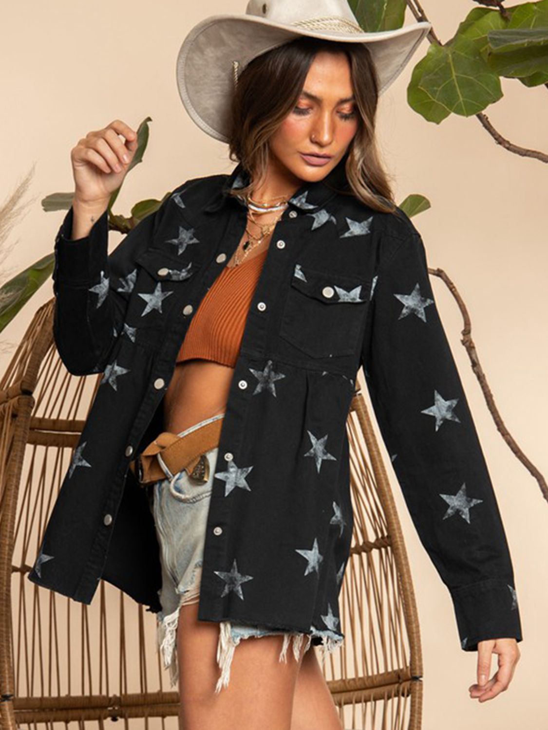 *APP EXCLUSIVE* Collared Neck Star Print Long Sleeve Denim Jacket