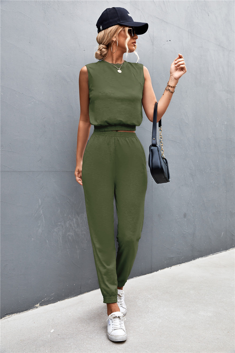 *APP EXCLUSIVE* Sleeveless Top and Joggers Set