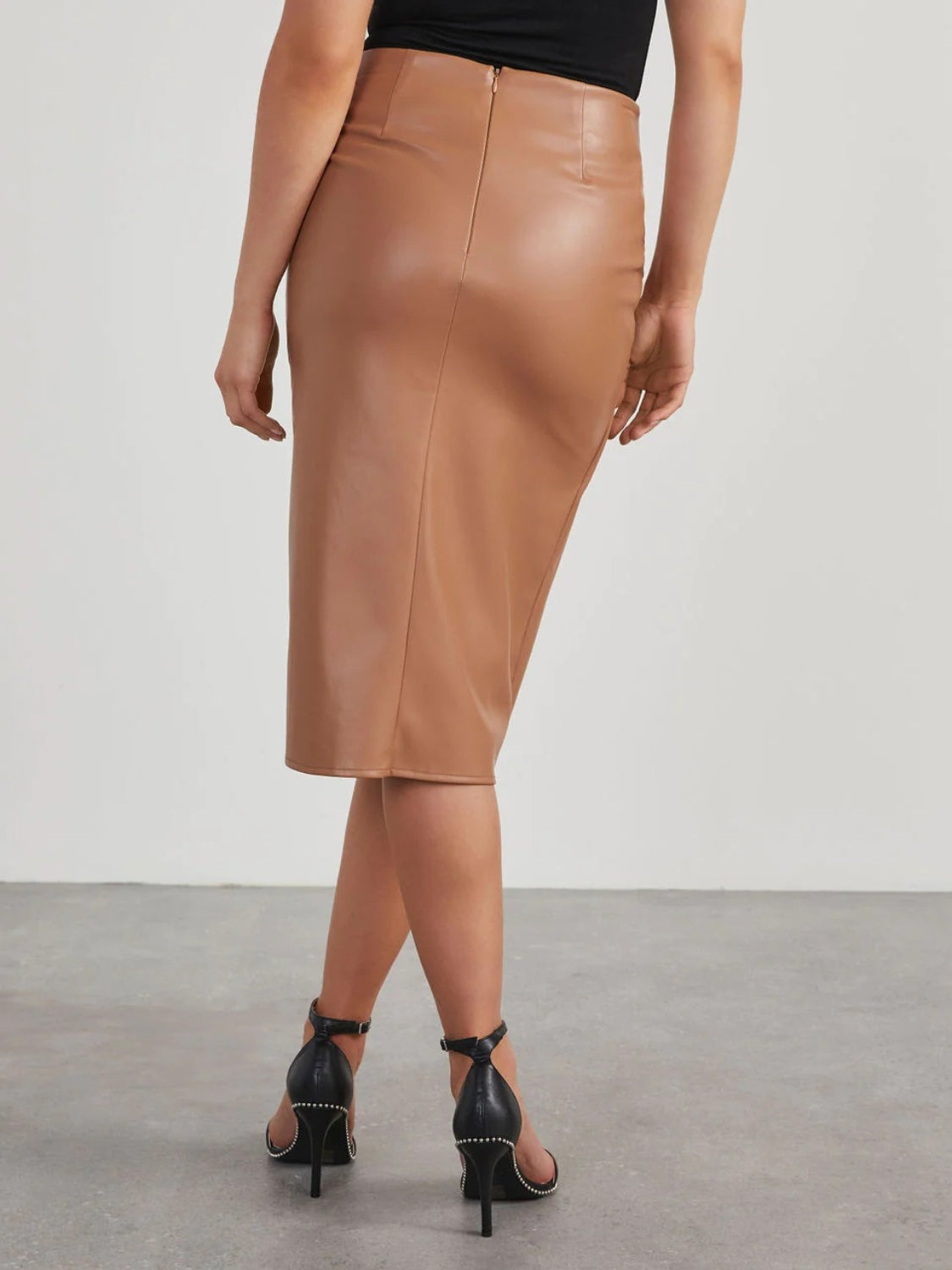 *APP EXCLUSIVE* Twist Faux Leather High Waist Skirt
