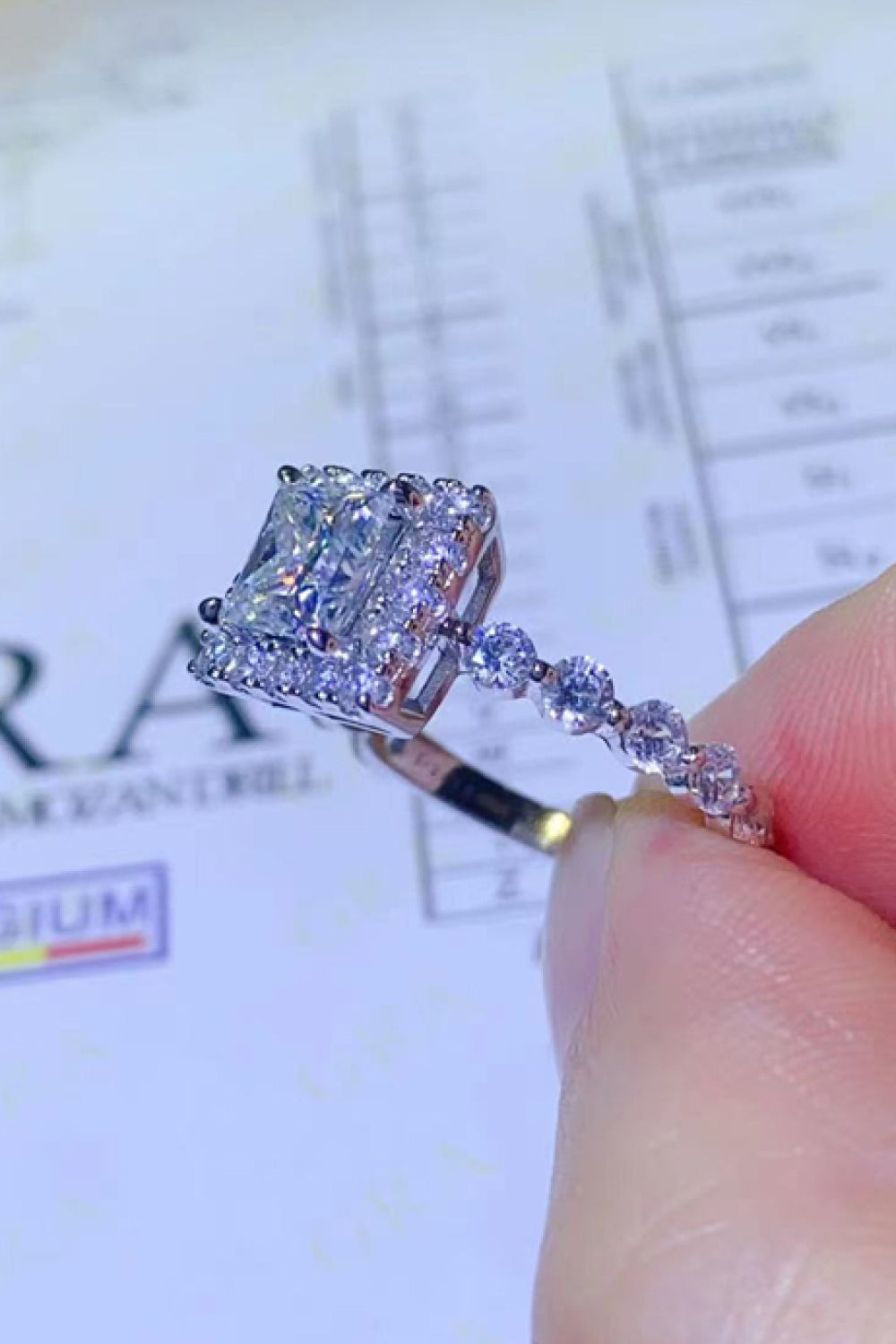 *APP EXCLUSIVE* 1 Carat Moissanite Square Ring