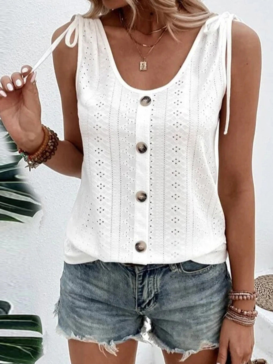 *APP EXCLUSIVE* Scoop Neck Sleeveless Tank Top