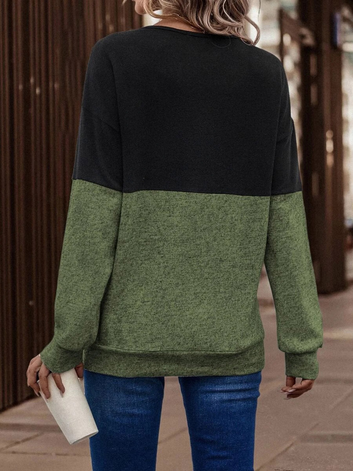 *APP EXCLUSIVE* Two-Tone Crisscross Detail Sweatshirt