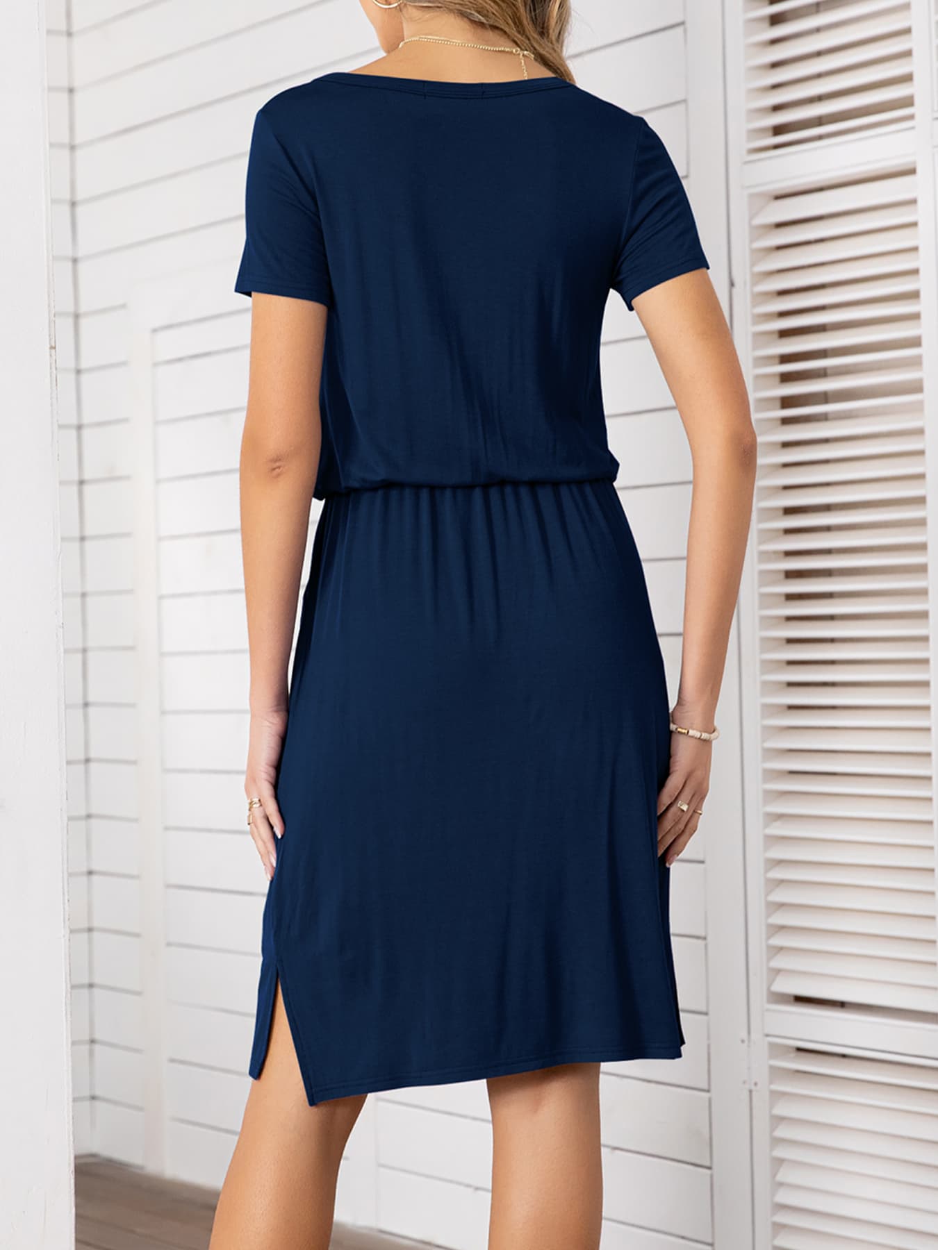 *APP EXCLUSIVE* Round Neck Short Sleeve Slit Dress with Pockets