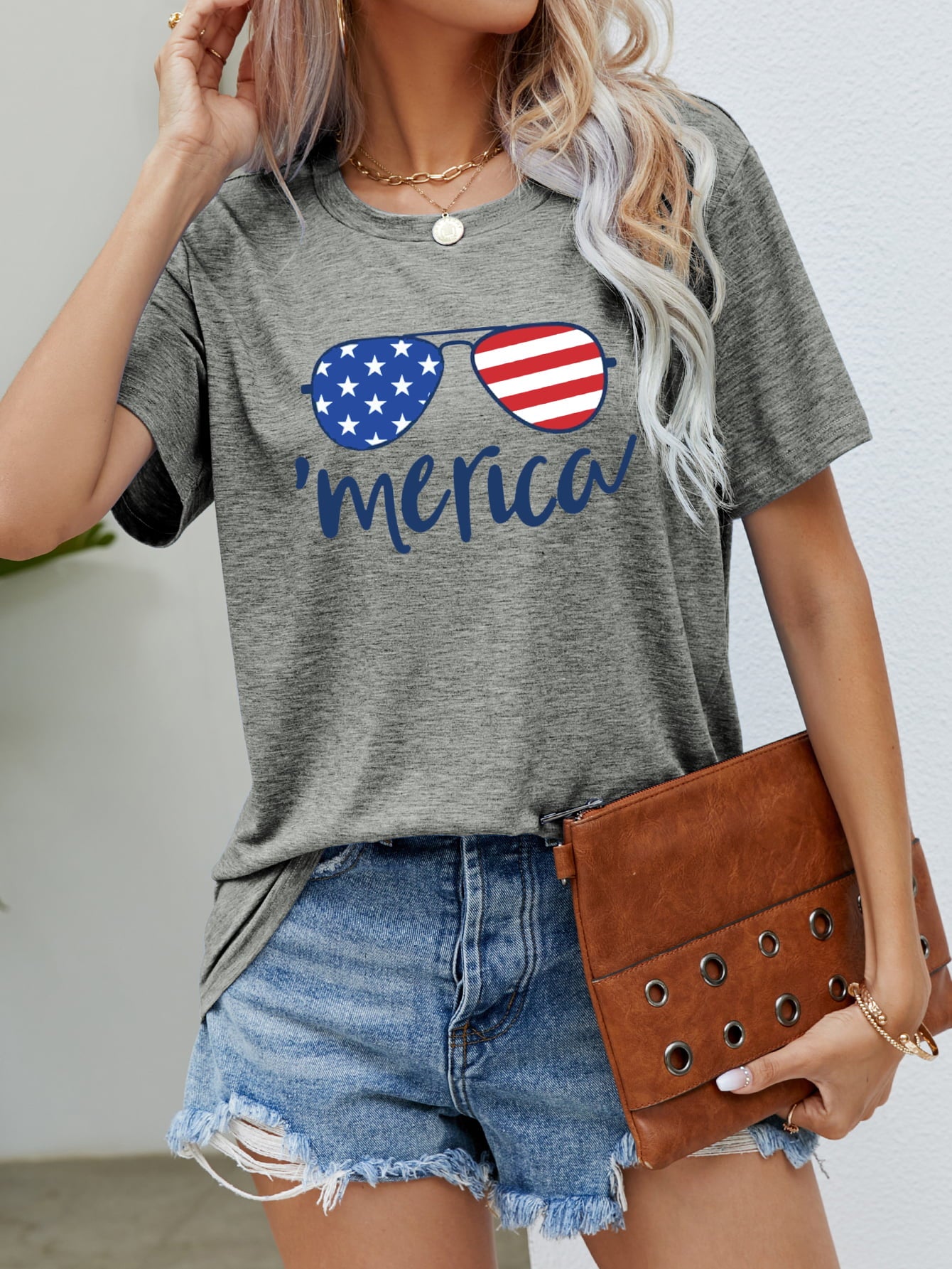 *APP EXCLUSIVE* US Flag Glasses Graphic Tee
