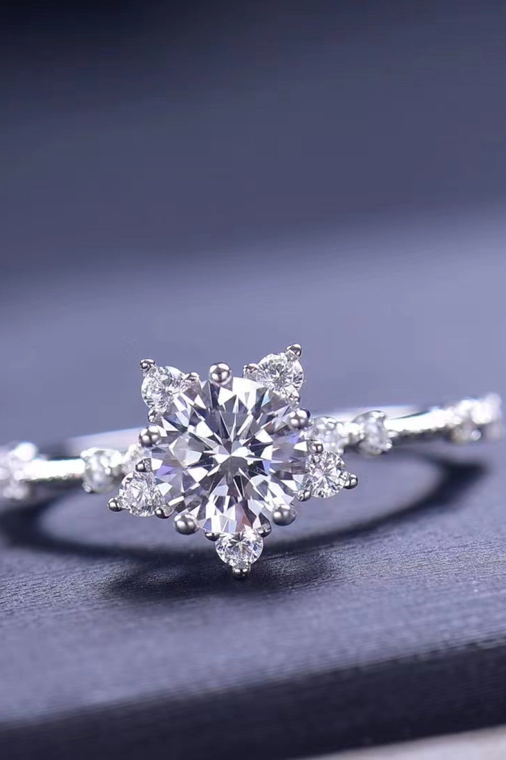 *APP EXCLUSIVE* 1 Carat Moissanite 6-Prong Ring