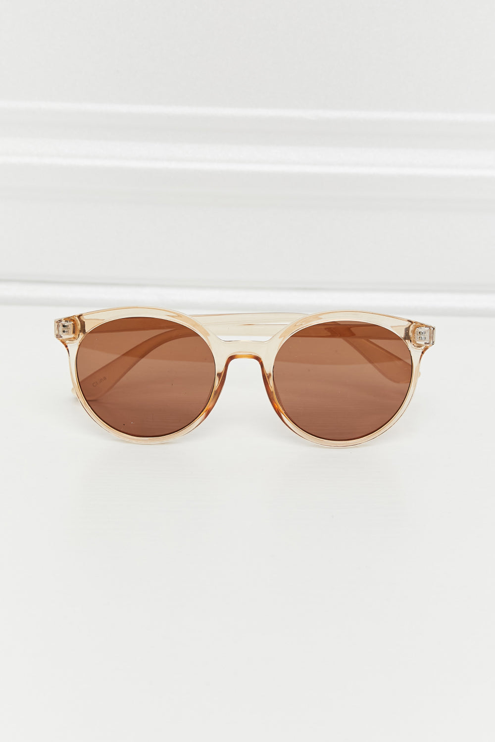 *APP EXCLUSIVE* Round Full Rim Polycarbonate Frame Sunglasses