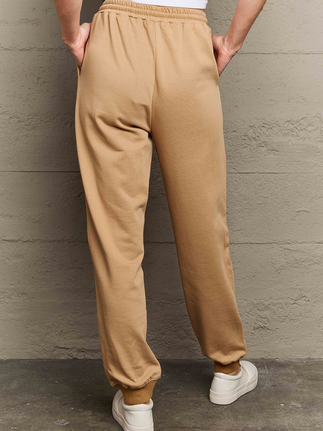 *APP EXCLUSIVE* Solid Drawstring Joggers
