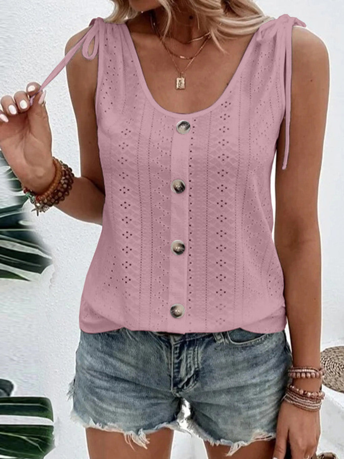 *APP EXCLUSIVE* Scoop Neck Sleeveless Tank Top