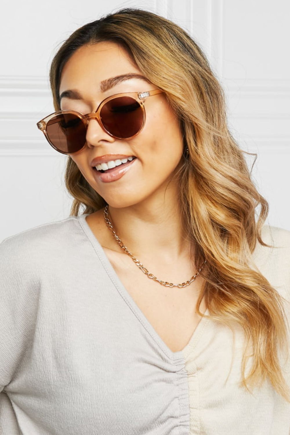 *APP EXCLUSIVE* Round Full Rim Polycarbonate Frame Sunglasses