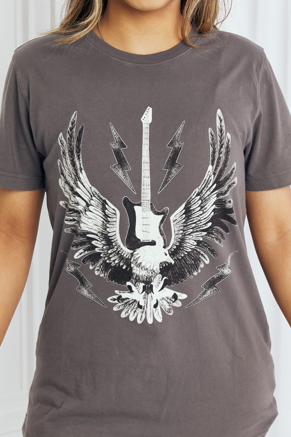 *APP EXCLUSIVE* Eagle Graphic Tee