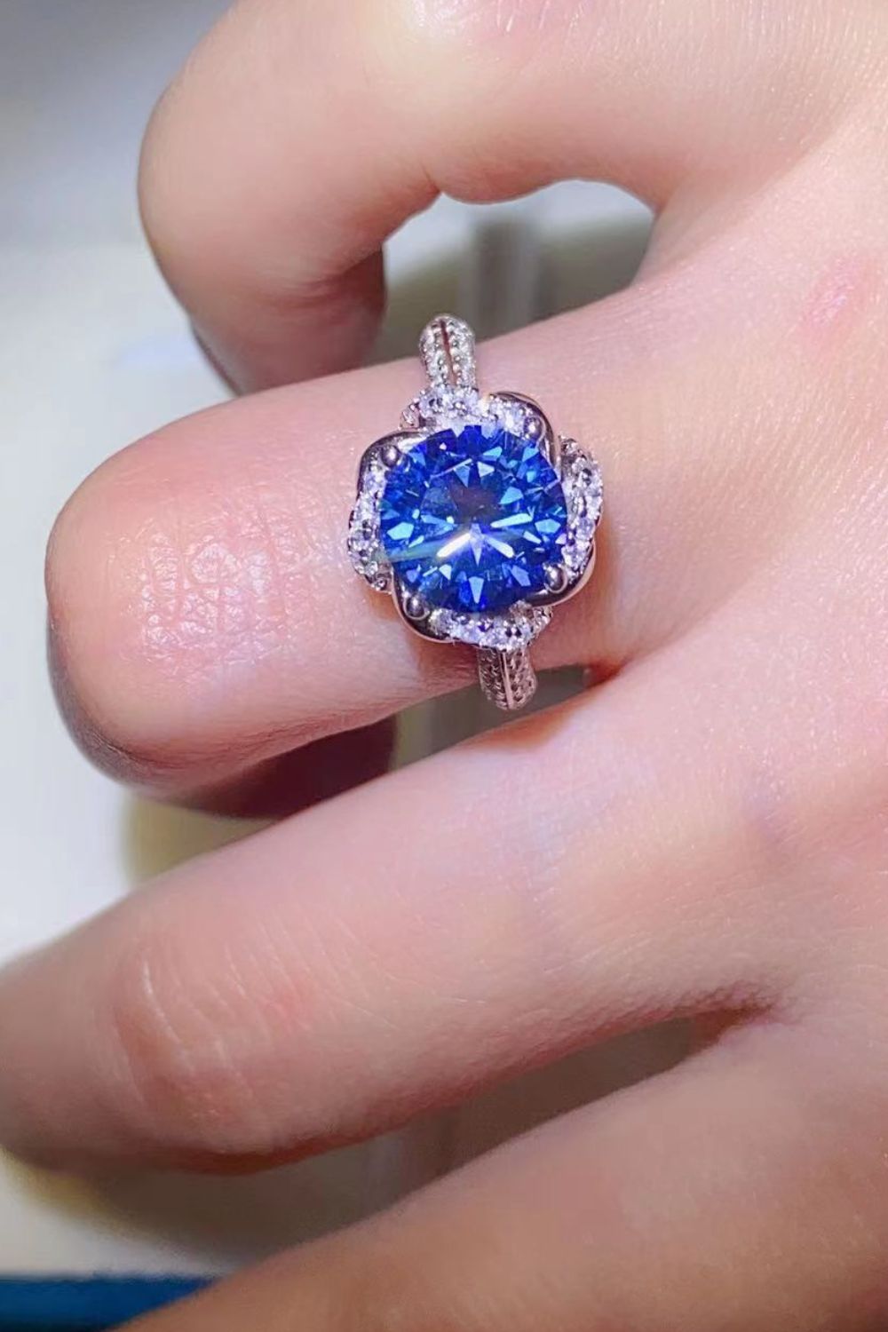 *APP EXCLUSIVE* 2 Carat Cobalt Blue Moissanite 925 Sterling Silver Ring
