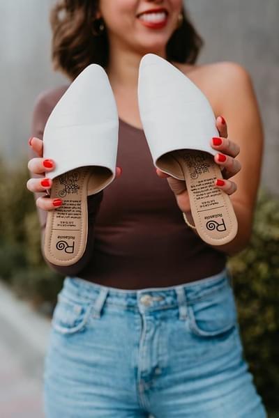 Miami Sole - White Mules Rollasole