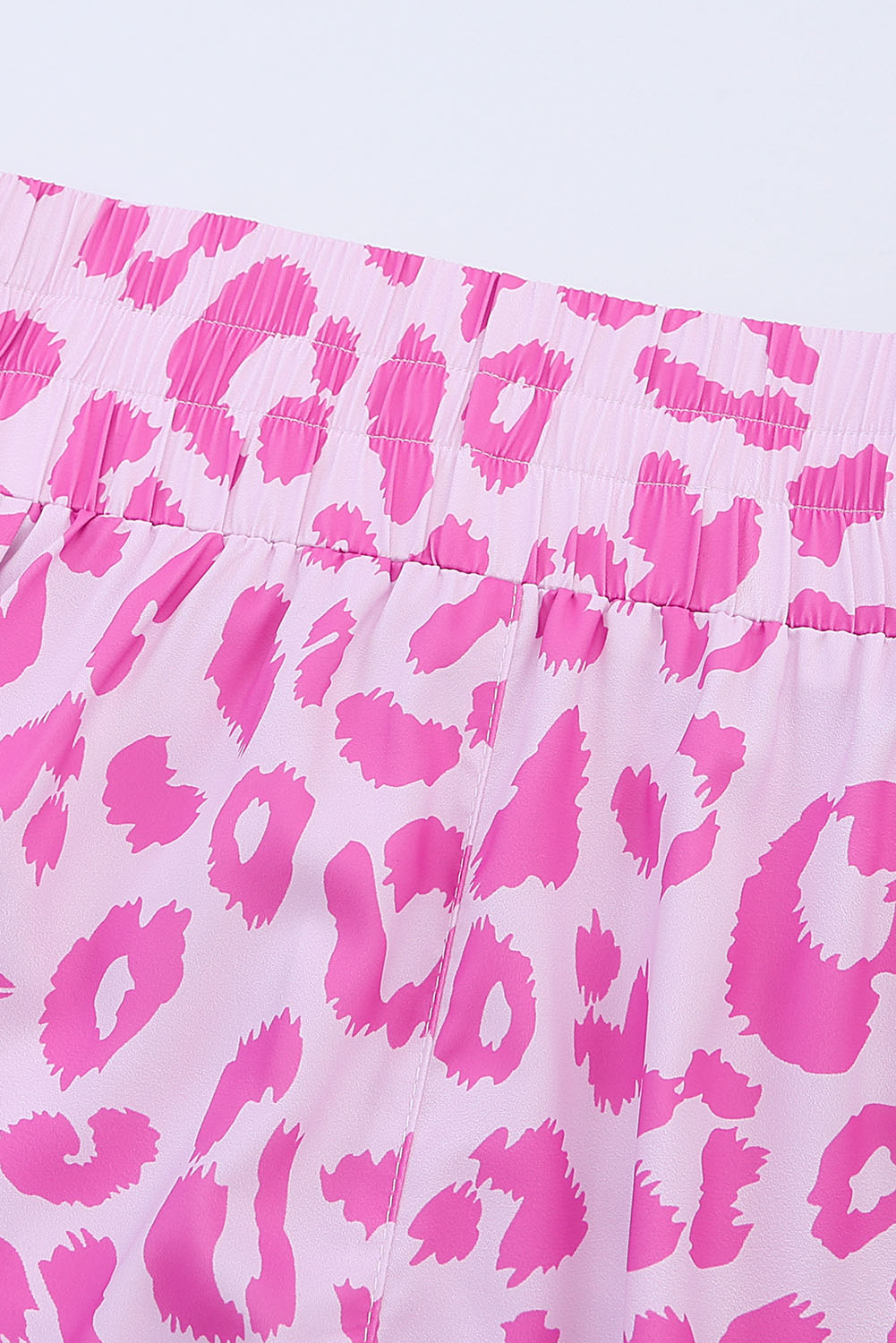 *APP EXCLUSIVE* Leopard Elastic Waist Shorts