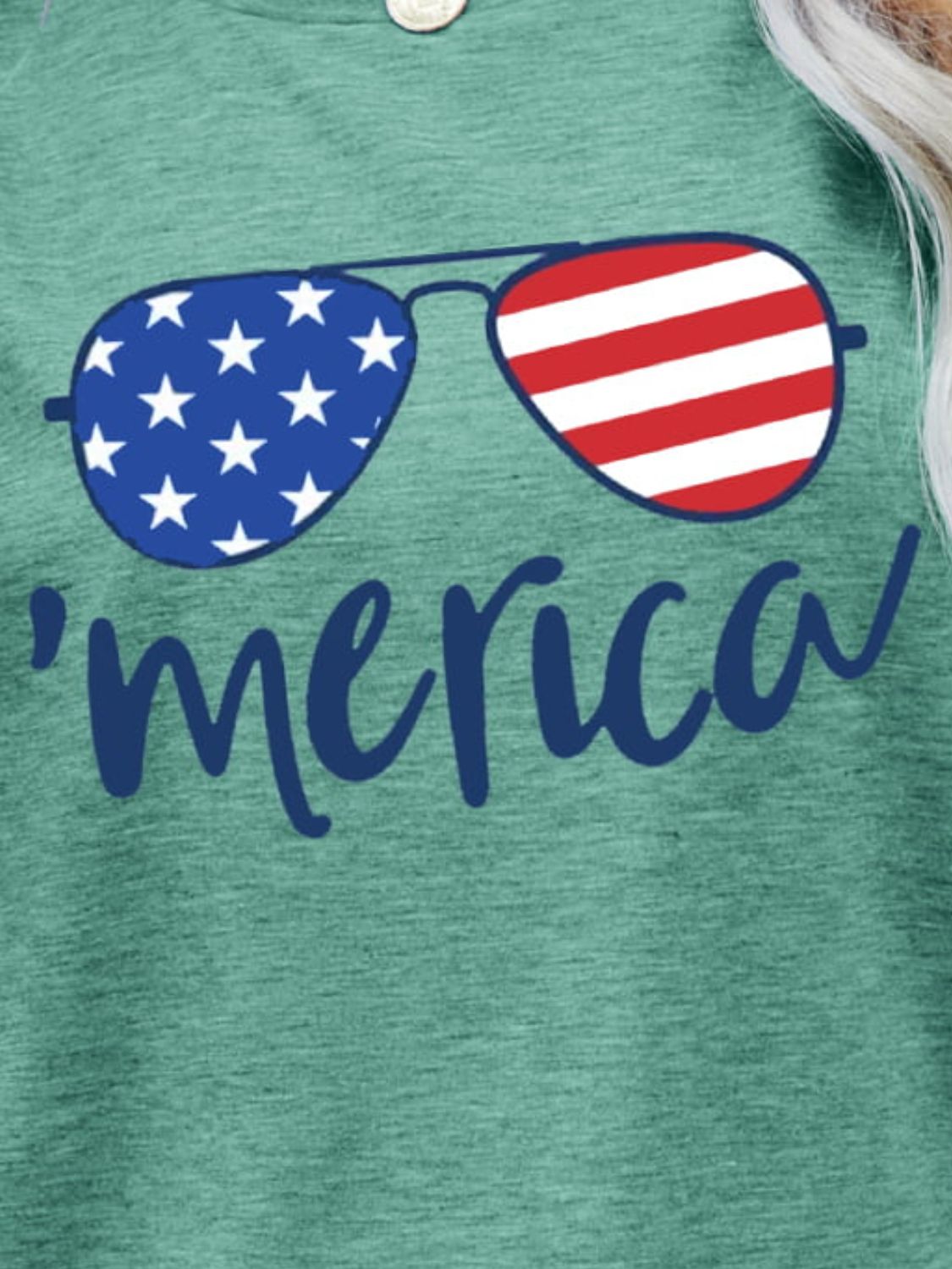 *APP EXCLUSIVE* US Flag Glasses Graphic Tee