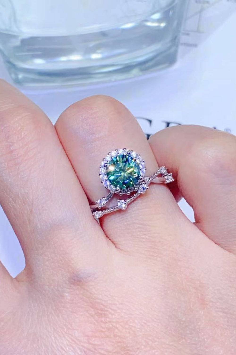 *APP EXCLUSIVE* 1 Carat Moissanite Platinum-Plated Ring