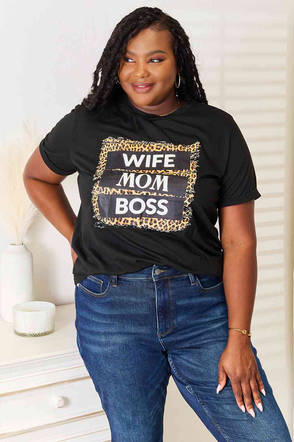 *APP EXCLUSIVE* WIFE MOM BOSS Leopard Graphic T-Shirt