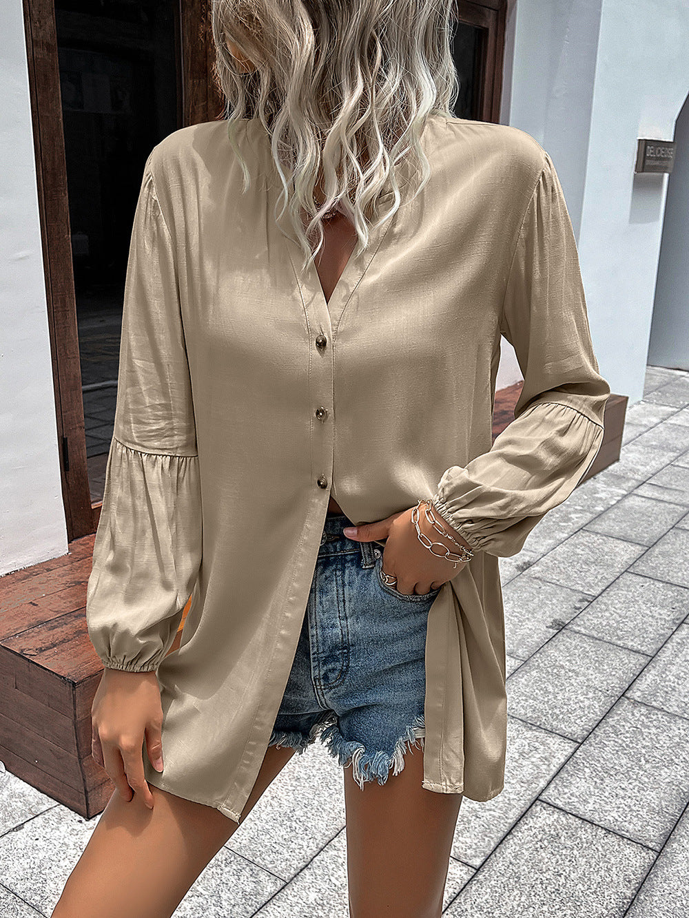 *APP EXCLUSIVE* Notched Neck Balloon Sleeve Shirt