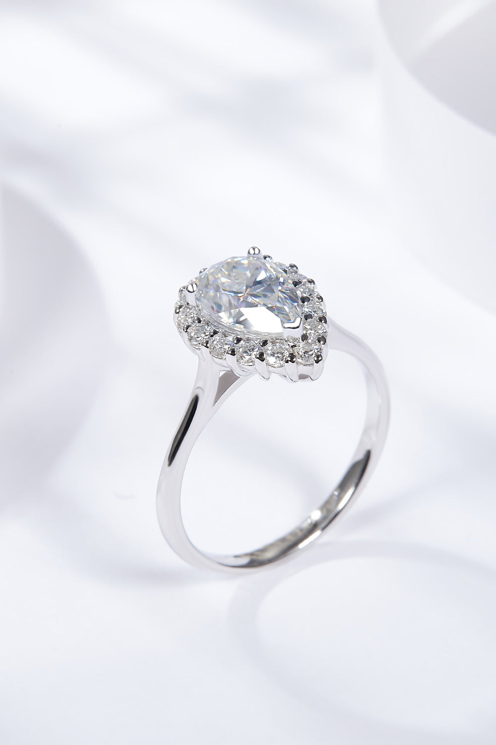 *APP EXCLUSIVE* 1.5 Carat Moissanite Teardrop Ring