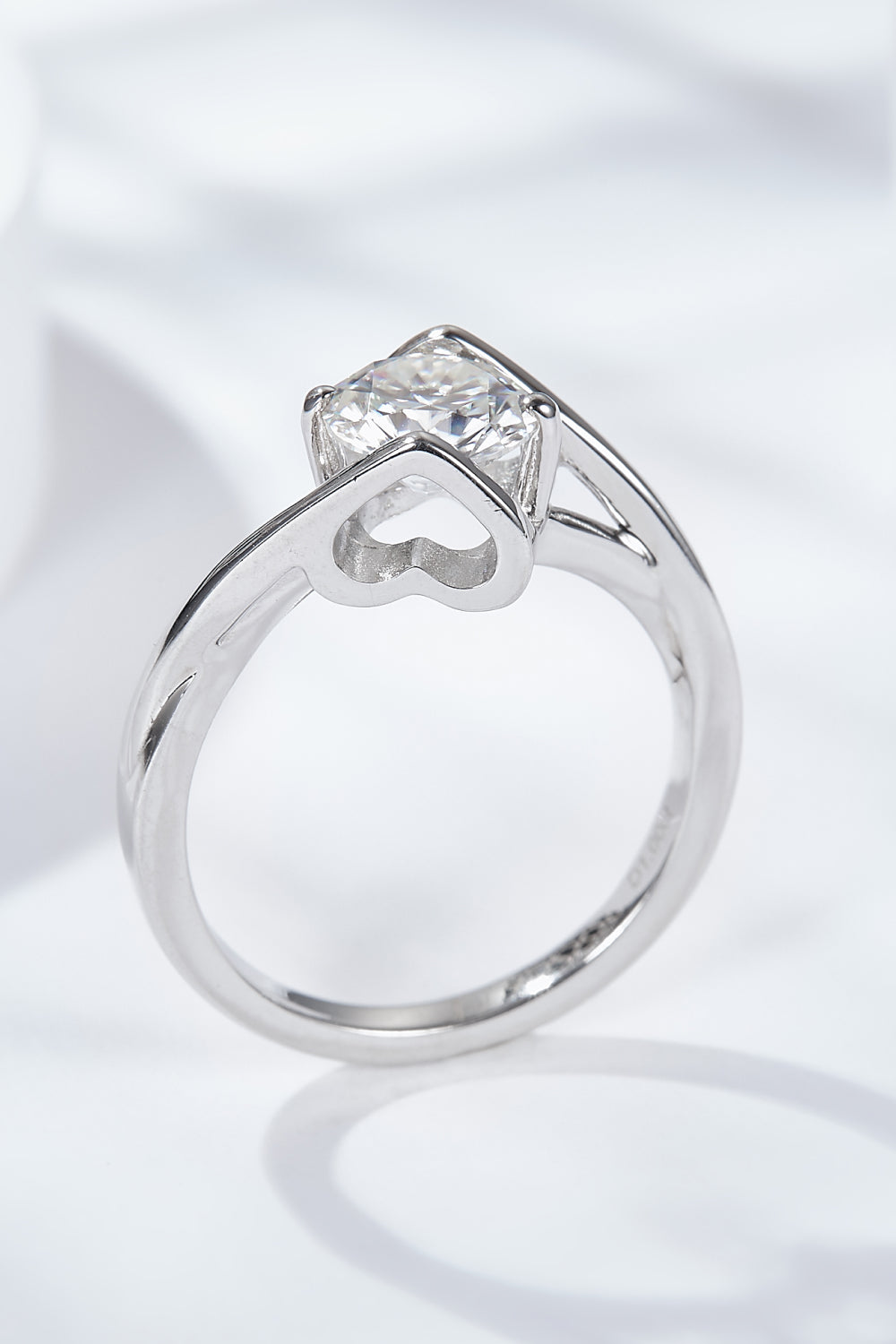 *APP EXCLUSIVE* Get What You Need 1 Carat Moissanite Ring