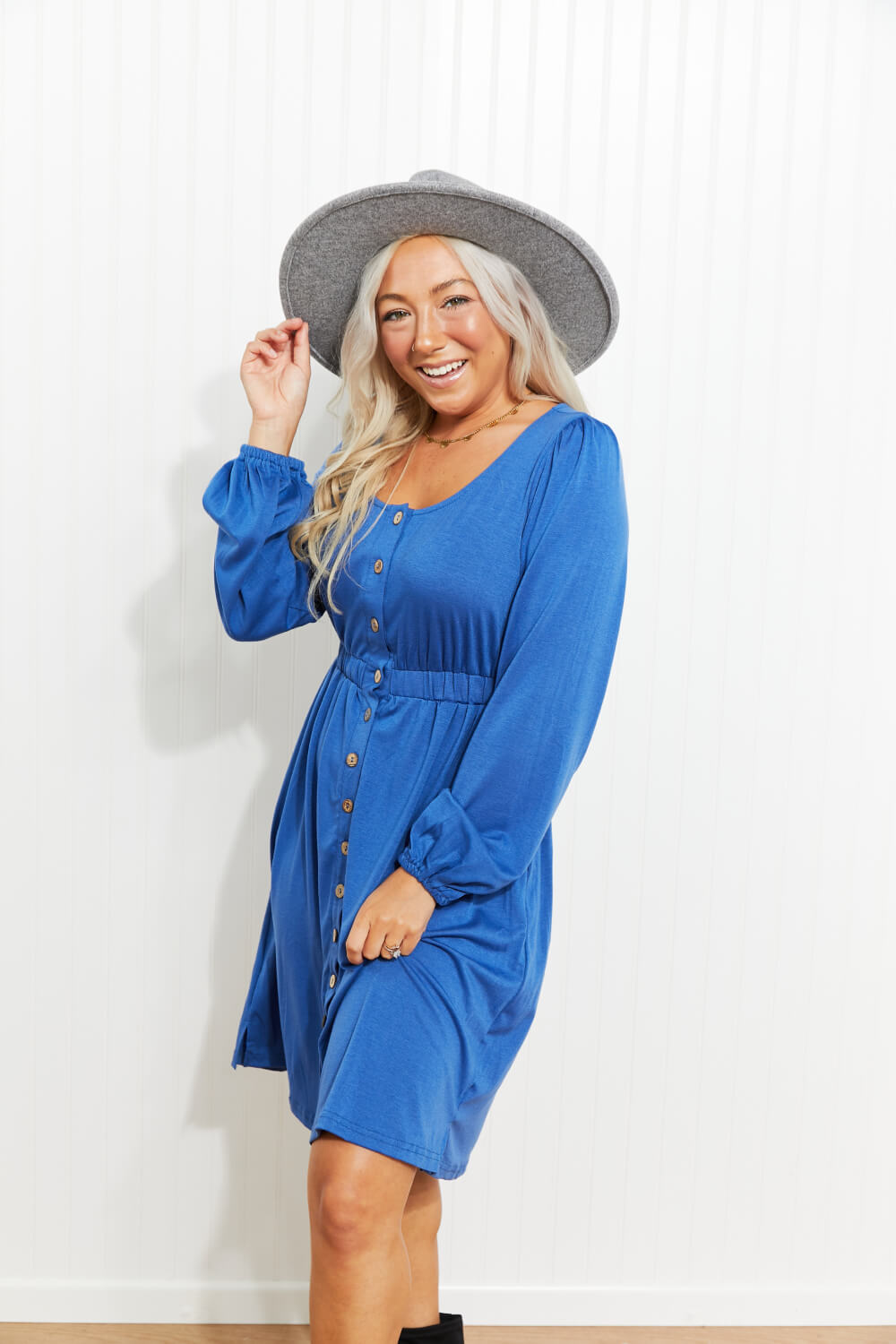 *App Exclusive* Scoop Neck Empire Waist Long Sleeve Mini Dress