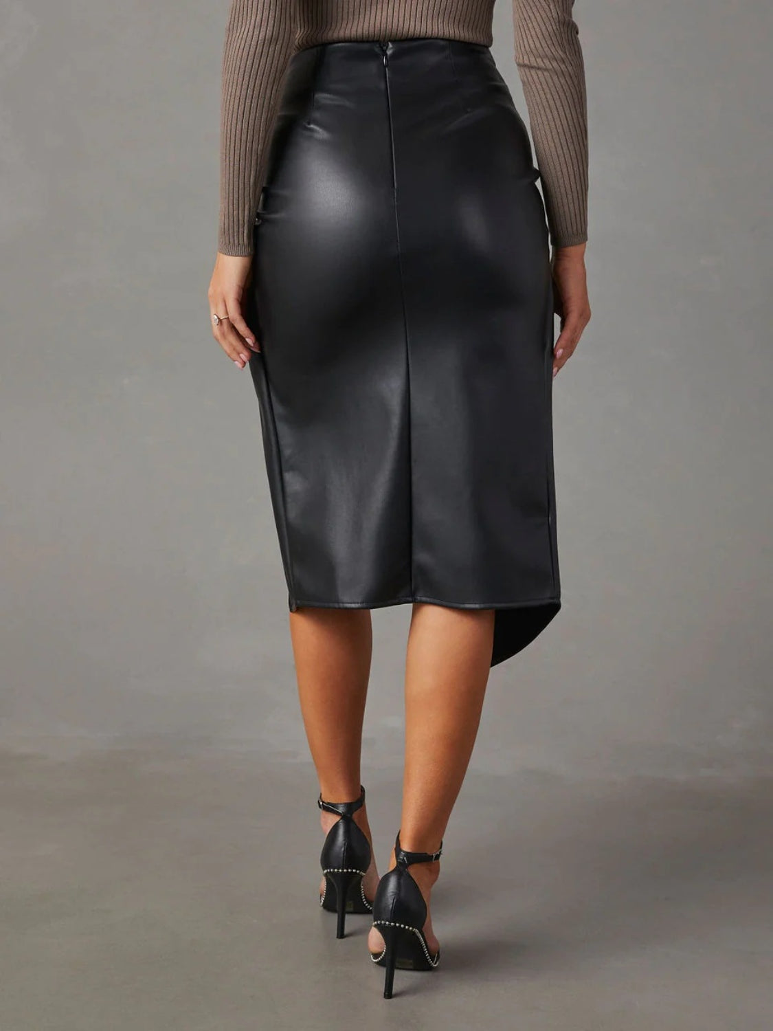 *APP EXCLUSIVE* Twist Faux Leather High Waist Skirt