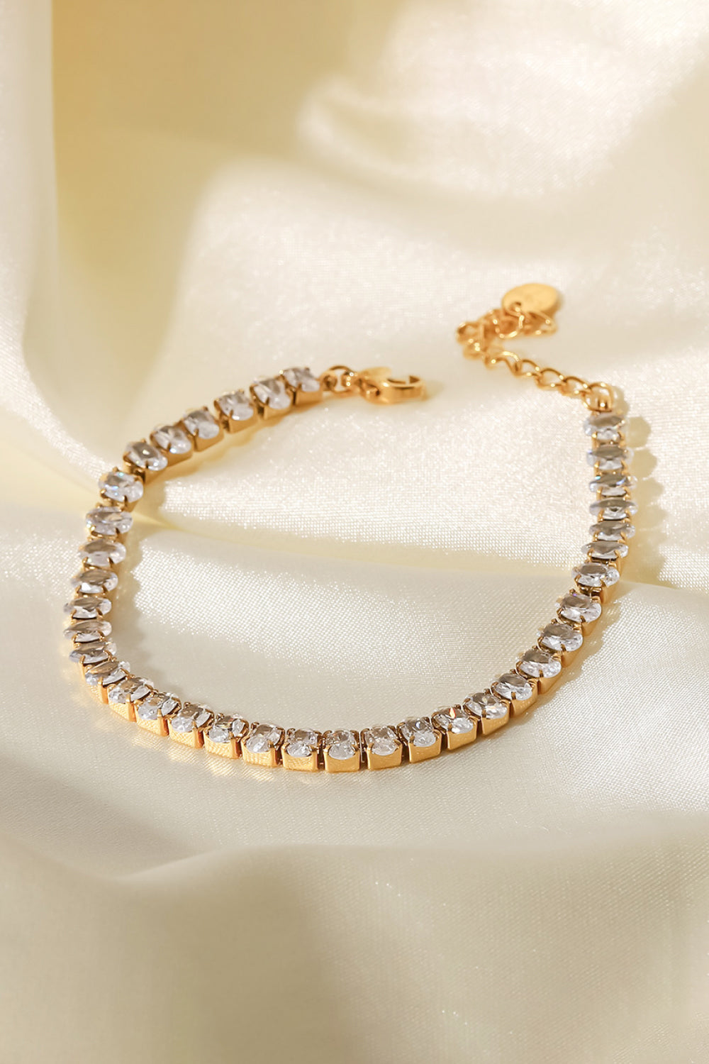 *App Exclusive* 18K Gold Plated Bracelet
