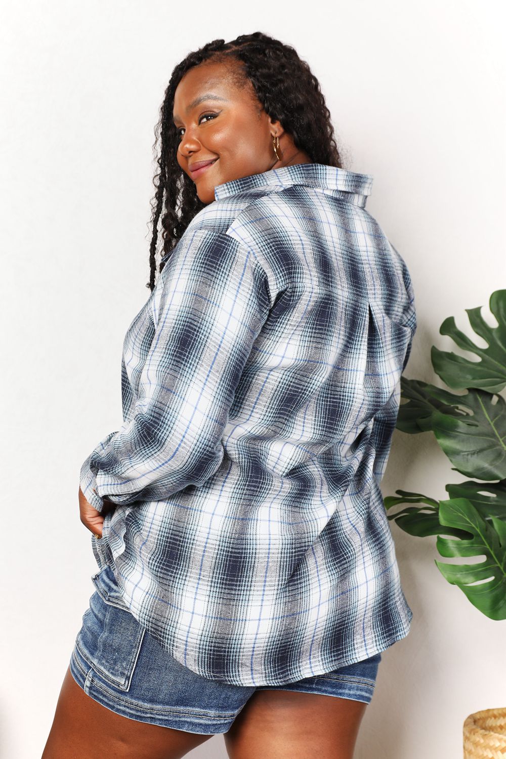 *APP EXCLUSIVE* Plaid Dropped Shoulder Flannel