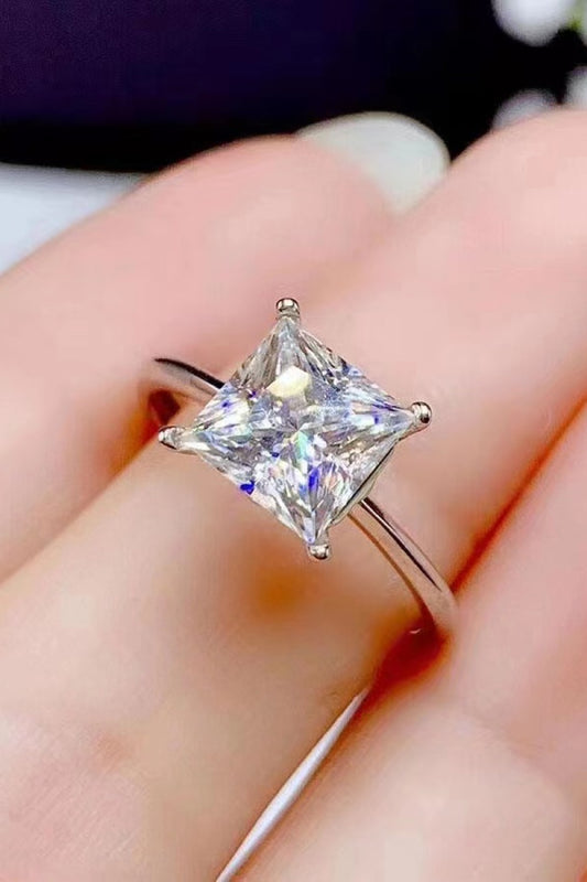 *APP EXCLUSIVE* 5 Carat Moissanite Solitaire Ring