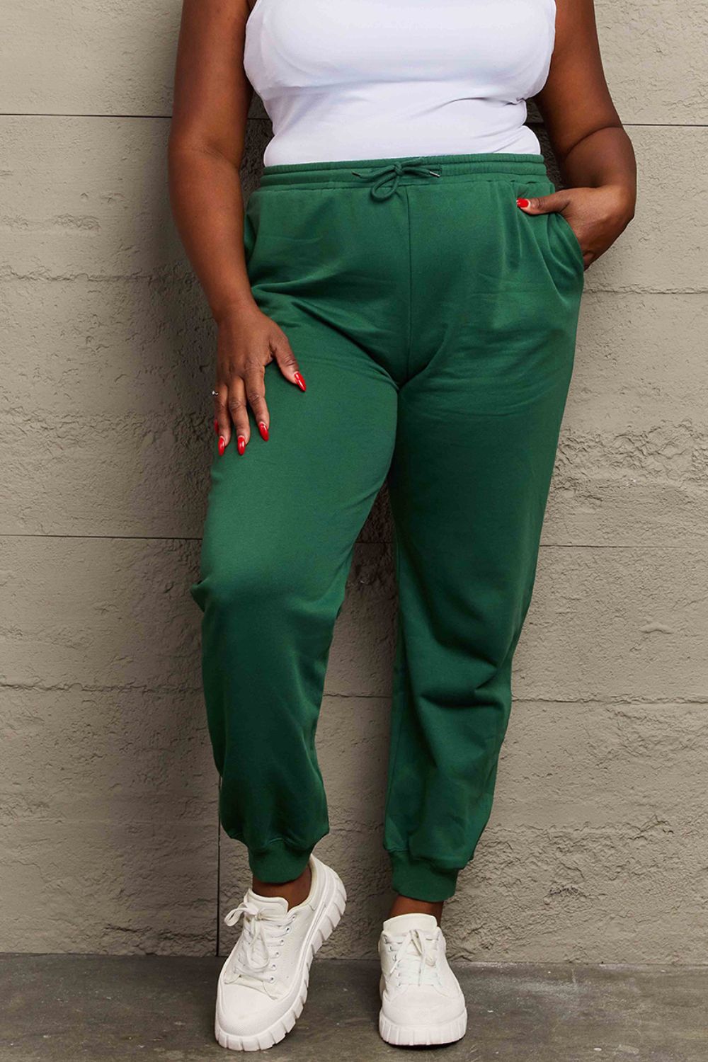 *APP EXCLUSIVE* Solid Drawstring Joggers
