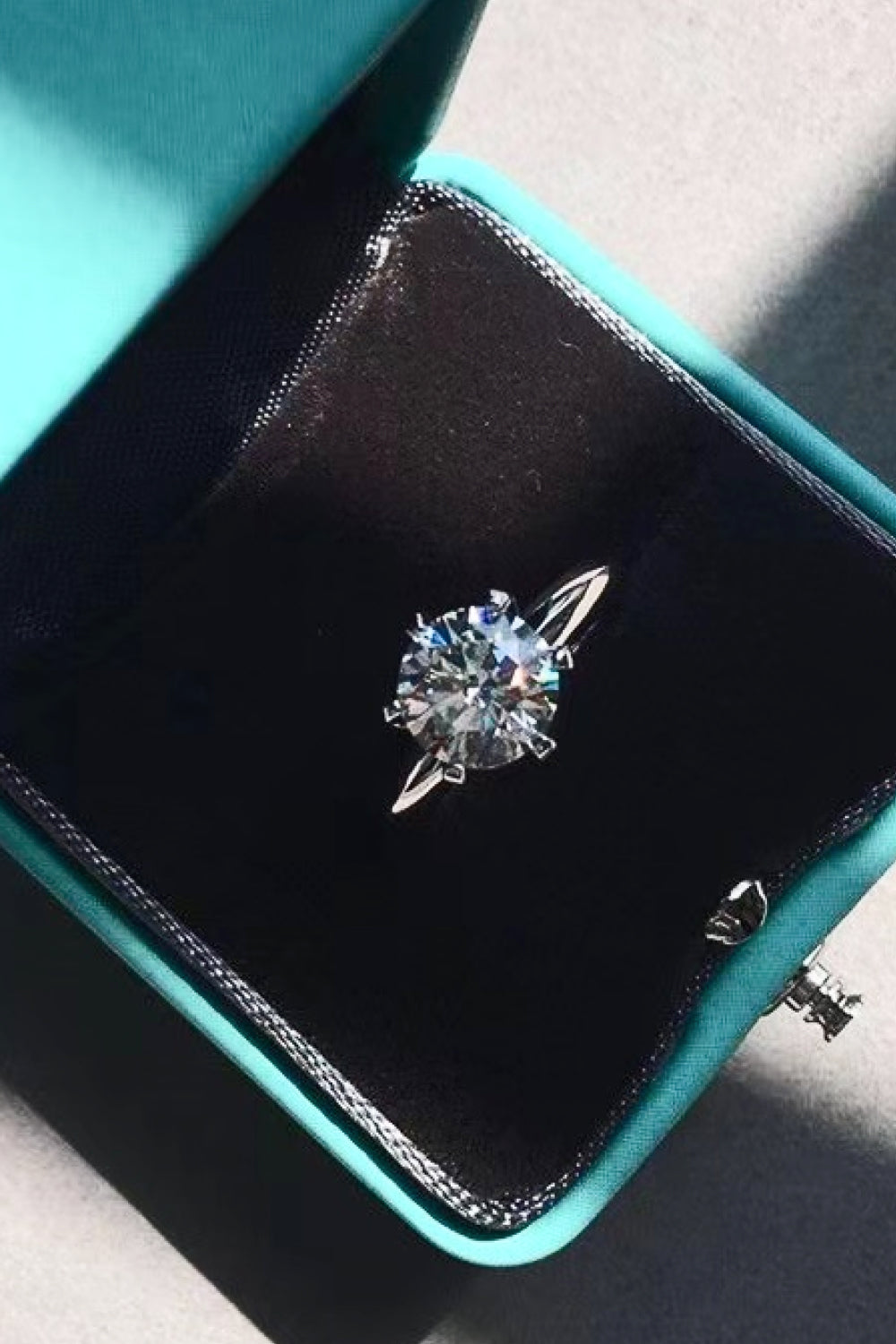 *APP EXCLUSIVE* 925 Sterling Silver 3 Carat Moissanite 6-Prong Ring