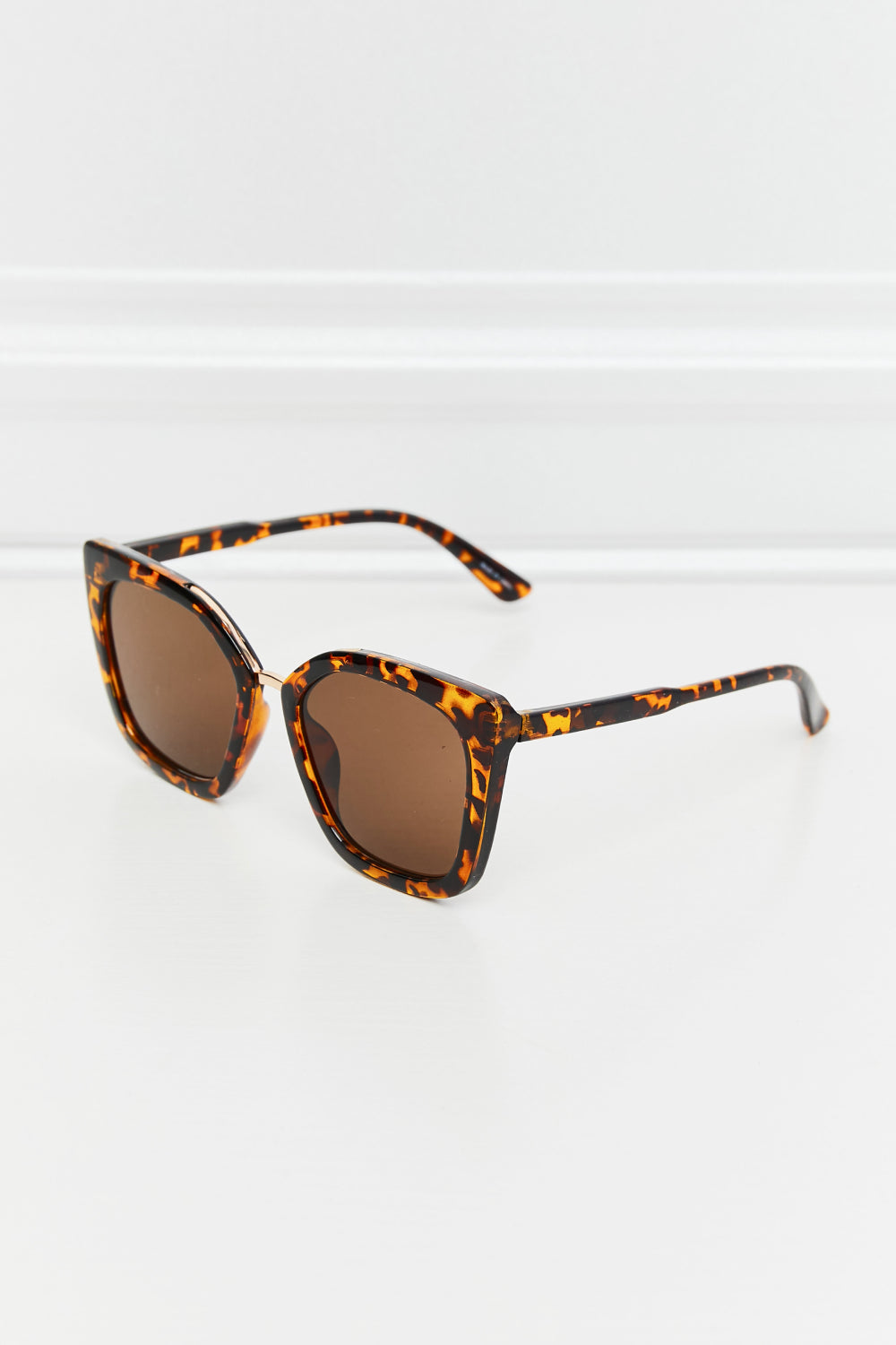 *APP EXCLUSIVE* Cat Eye Full Rim Polycarbonate Sunglasses