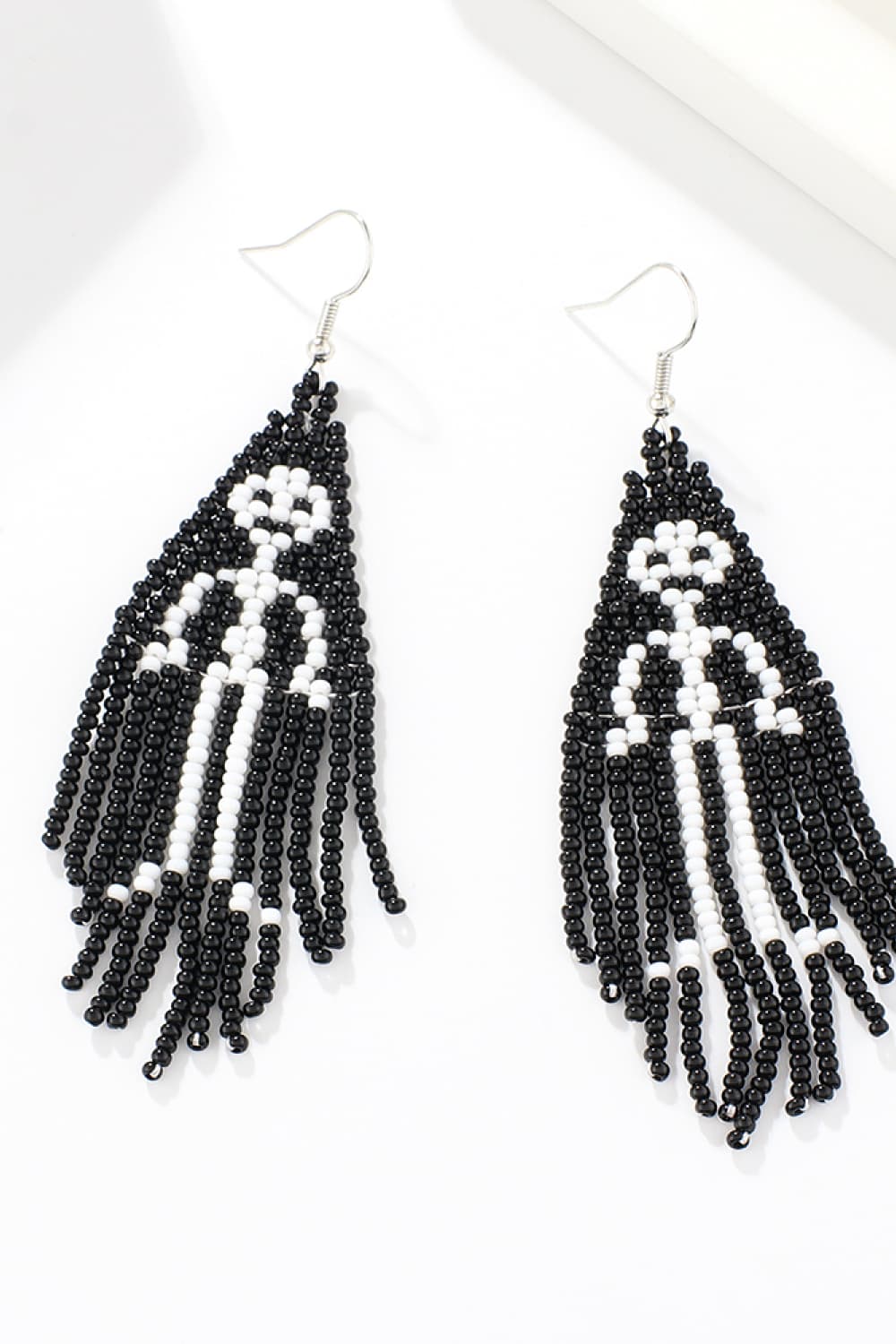 *APP EXCLUSIVE* Halloween Beaded Dangle Earrings