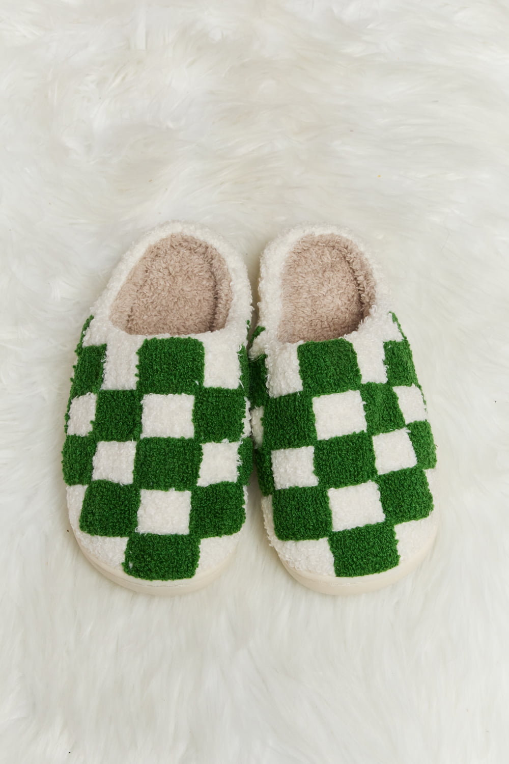 *APP EXCLUSIVE* Checkered Print Plush Slide Slippers
