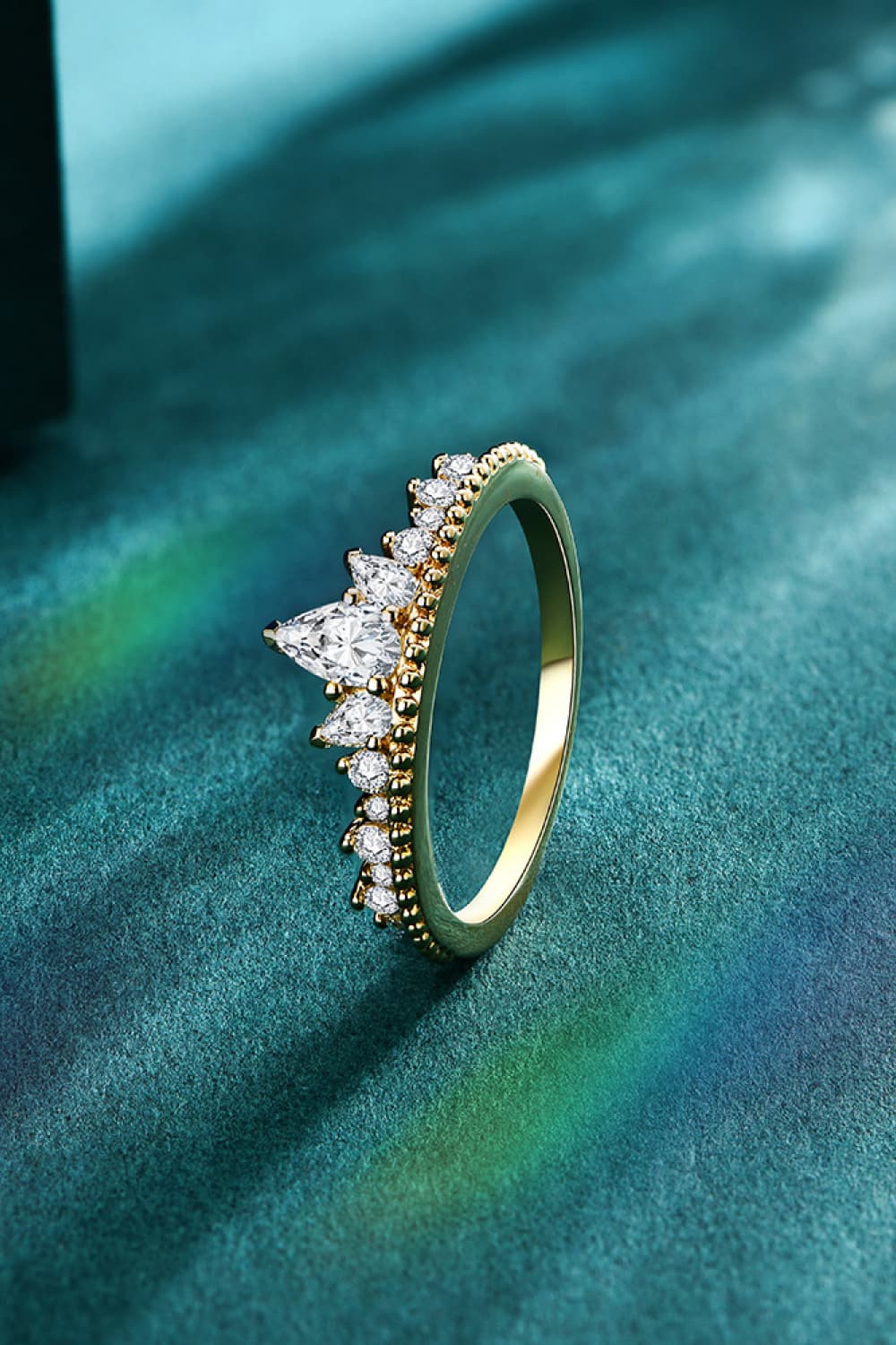 *APP EXCLUSIVE* Crown Shape Moissanite Ring