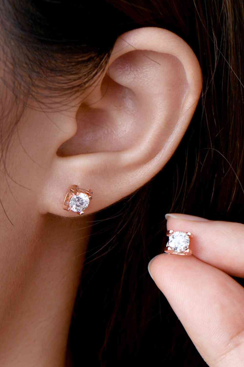 *APP EXCLUSIVE*  Moissanite 925 Sterling Silver Stud Earrings