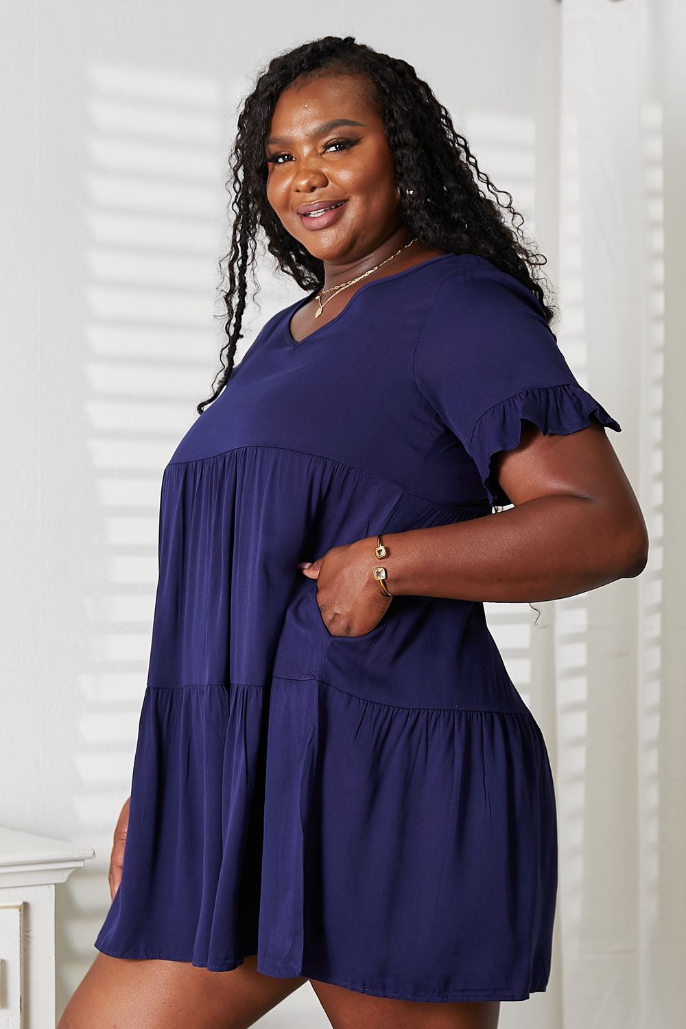 *APP EXCLUSIVE* Vneck Flounce Sleeve Tiered Dress