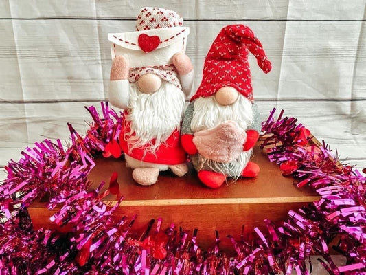 Stella & Roy Valentines Gnomes