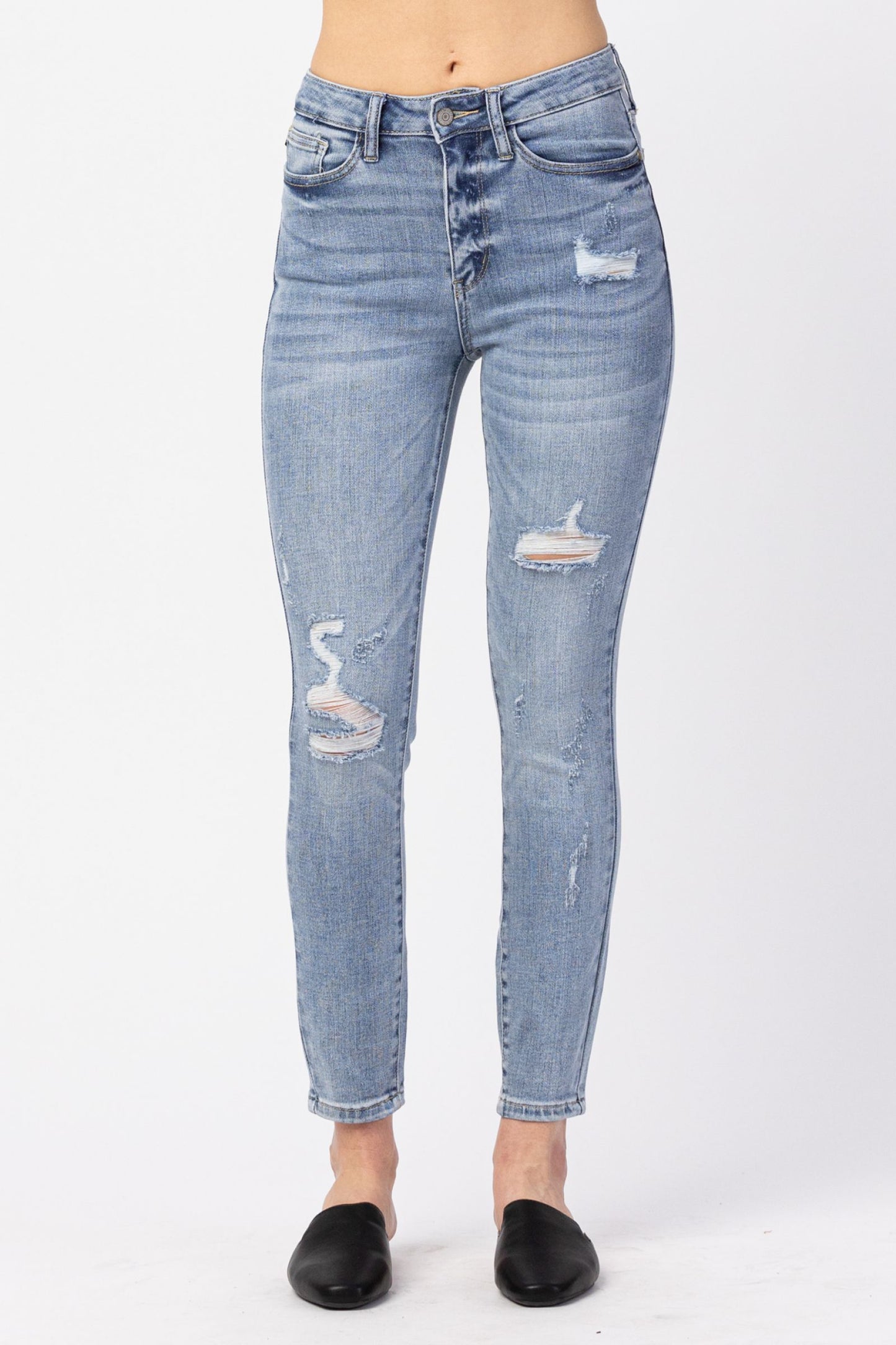 Judy Blue Distressed Skinny Jeans